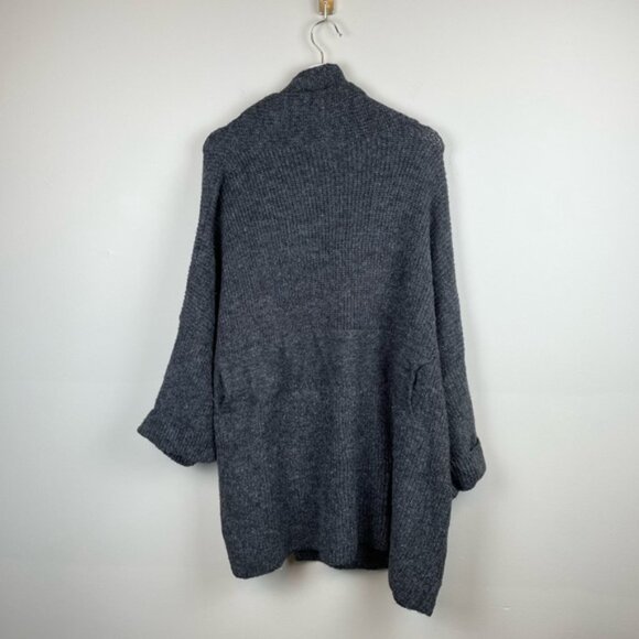 Anthropologie Akemi + Kin One Size Shrug Sweater - Picture 4 of 6